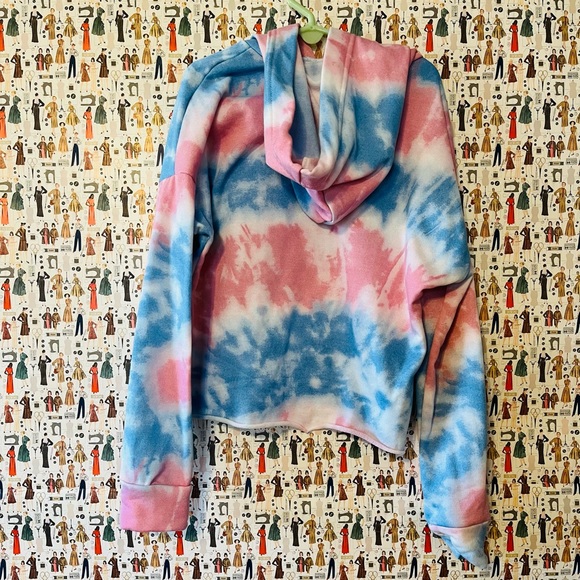 Sweat-shirt + shorts bundle 🖤 - Picture 7 of 7